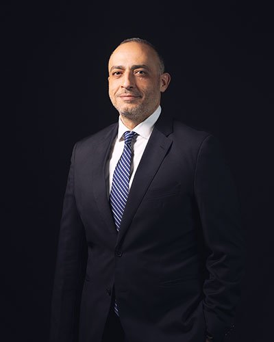 السيد فواز يوسف غانم